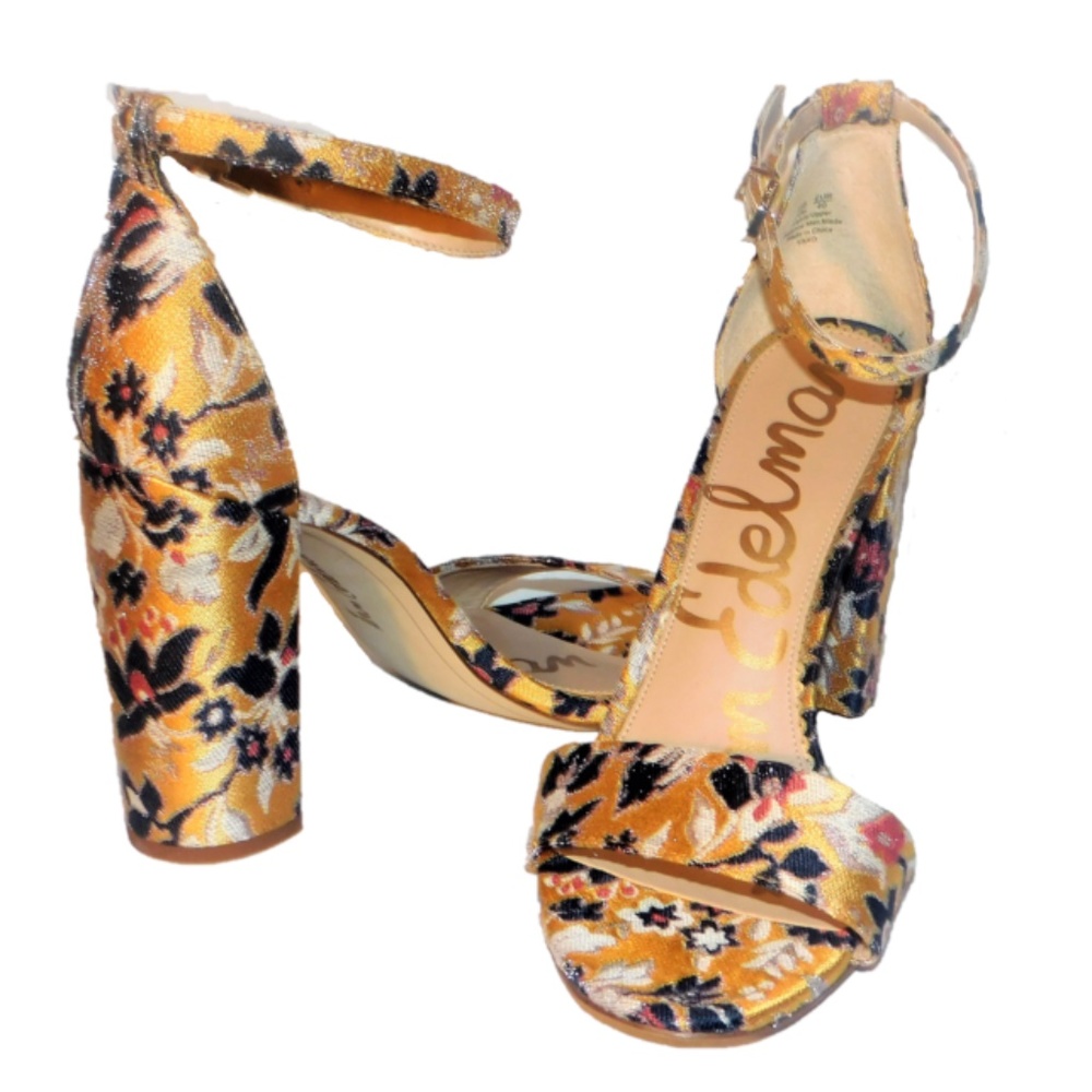 SAM EDELMAN YELLOW GOLD FLORAL BLOCK HEEL